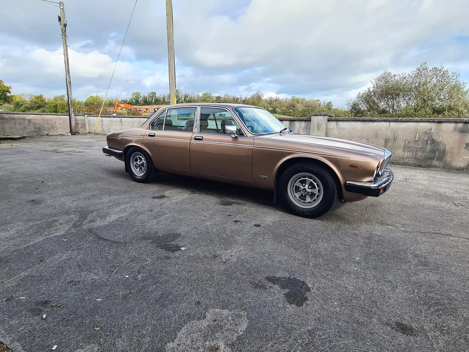 1988 Daimler - Image 3 of 30