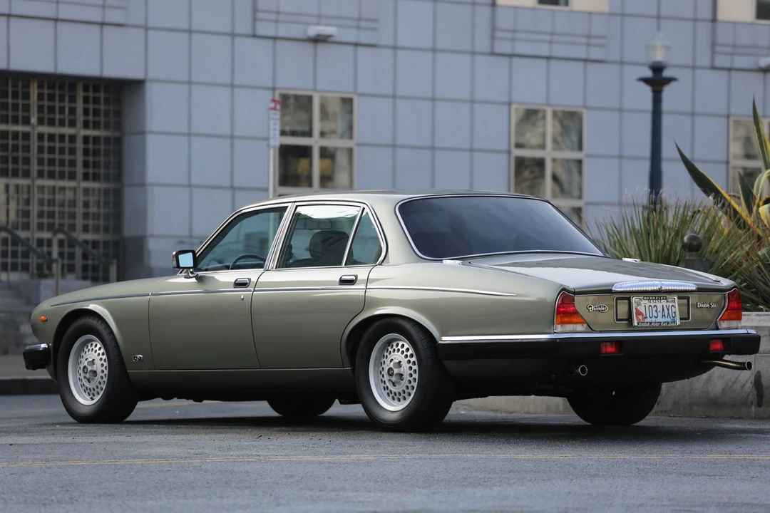 1988 Daimler - Image 13 of 31