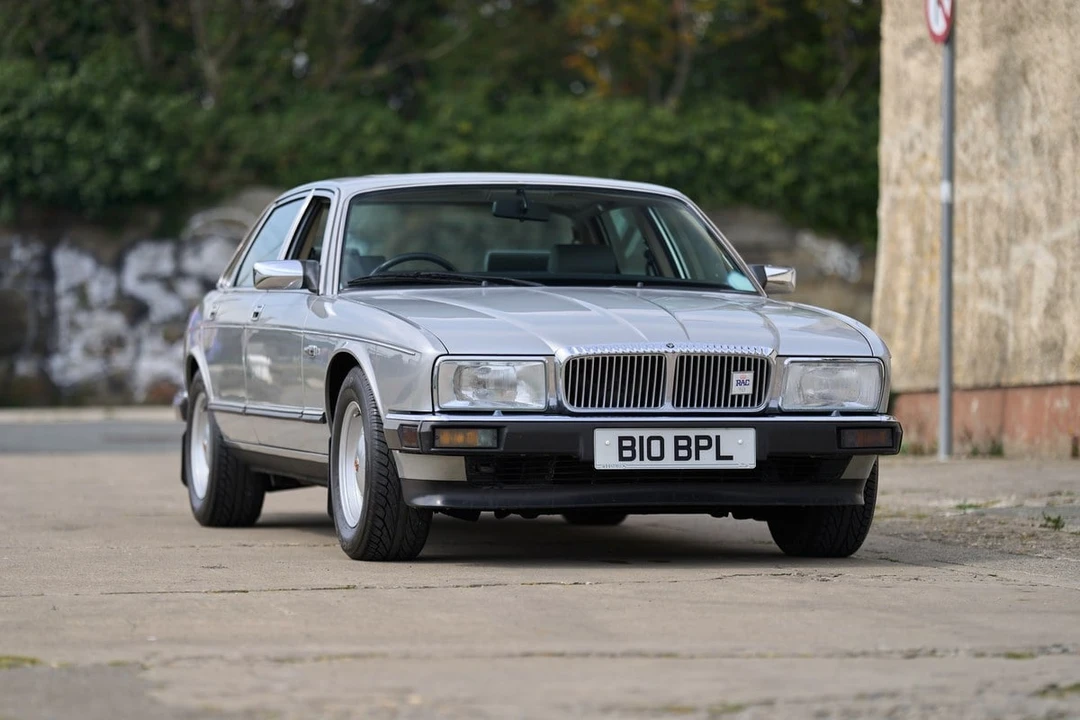 1988 Daimler - Image 4 of 30