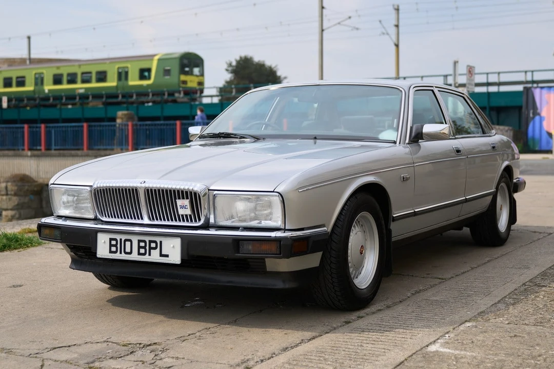1988 Daimler - Image 14 of 30