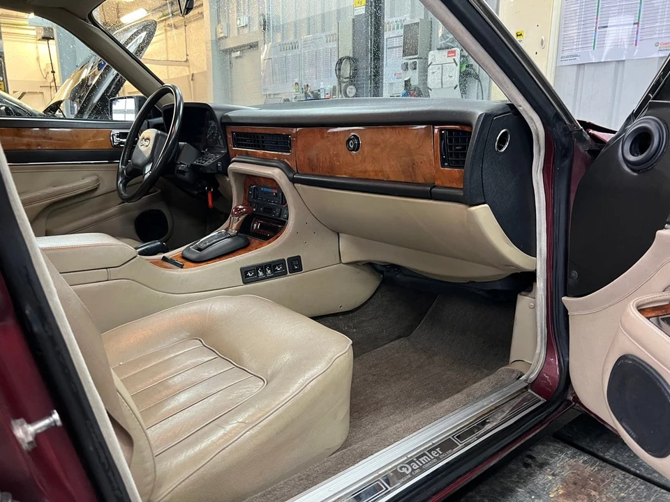 1988 Daimler - Image 26 of 30