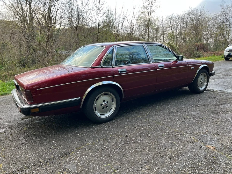 1988 Daimler - Image 6 of 30