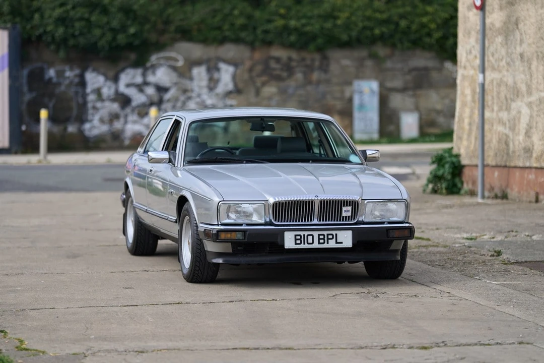 1988 Daimler - Image 6 of 30