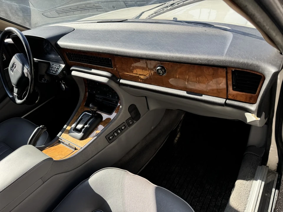 1988 Daimler - Image 17 of 30