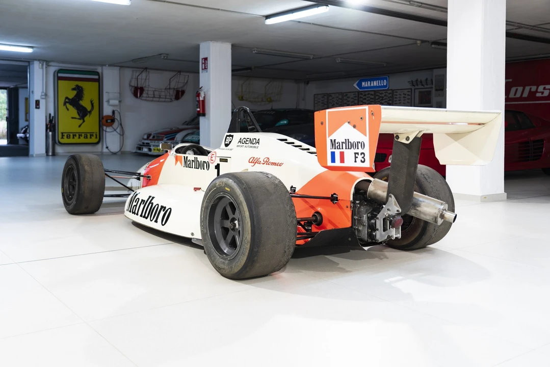1988 Dallara - Image 6 of 31