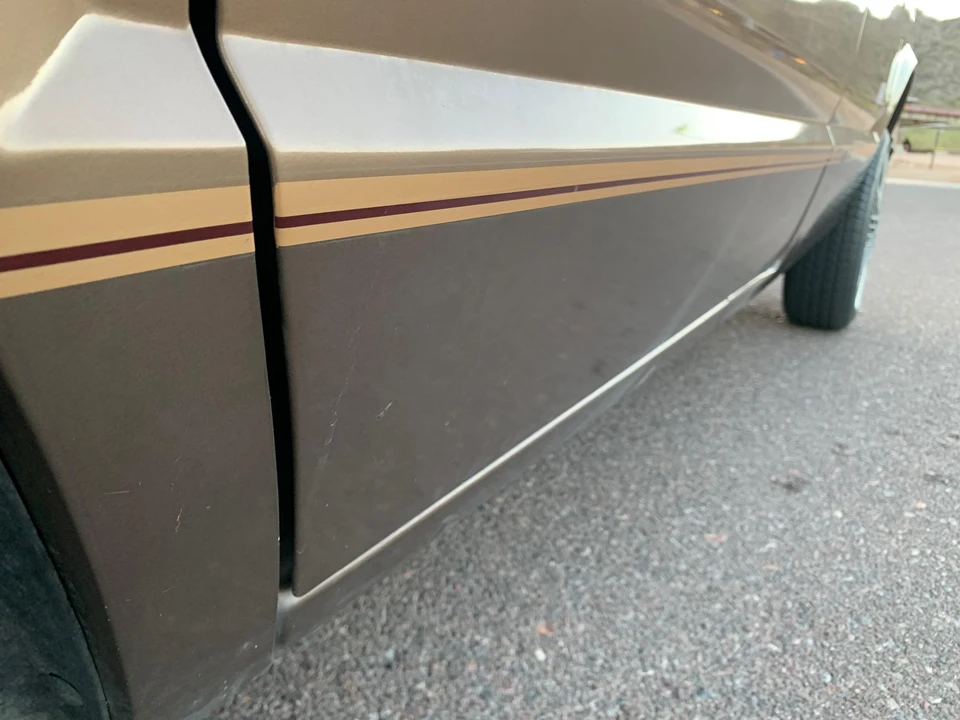 1988 Dodge Caravan - Image 27 of 31