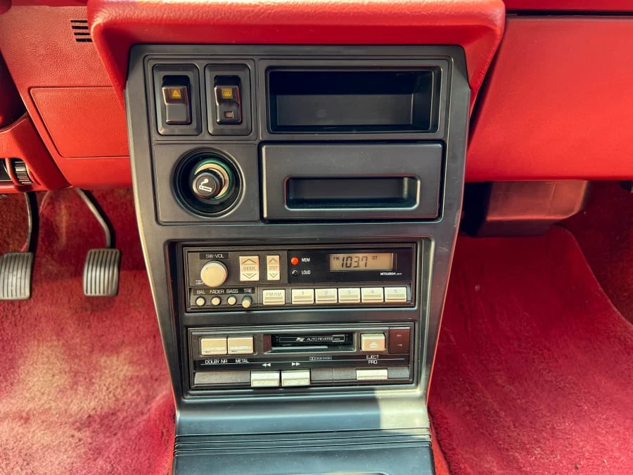 1988 Dodge Colt - Image 26 of 31