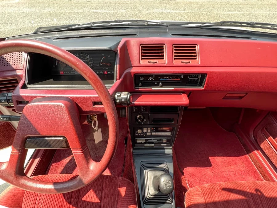 1988 Dodge Colt - Image 28 of 31