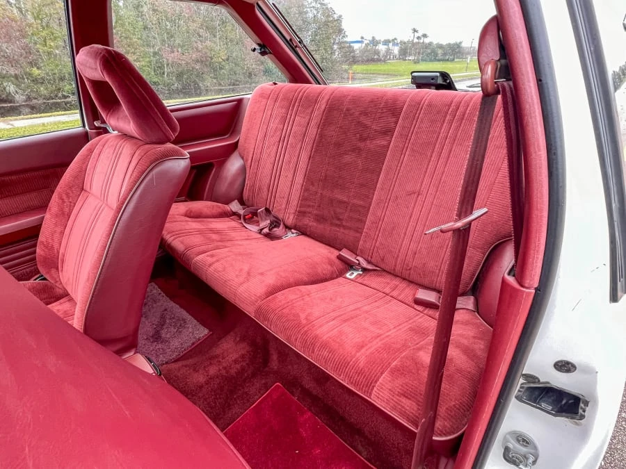 1988 Dodge Colt - Image 27 of 31