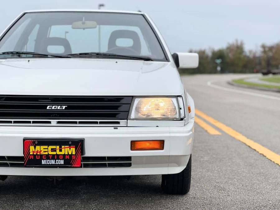 1988 Dodge Colt - Image 20 of 31
