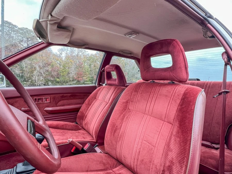 1988 Dodge Colt - Image 29 of 31