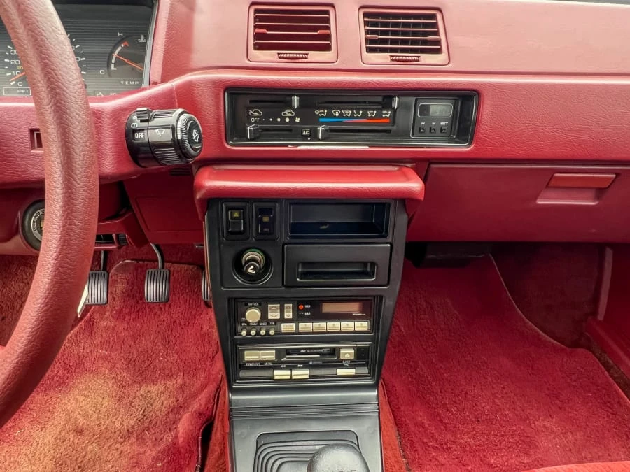 1988 Dodge Colt - Image 26 of 31