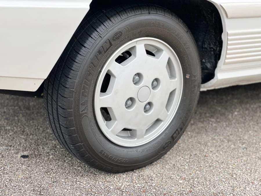1988 Dodge Colt - Image 15 of 31