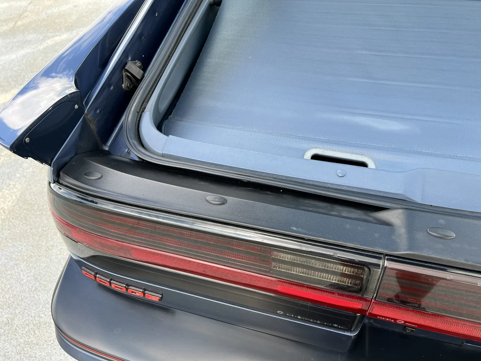 1988 Dodge Daytona - Image 24 of 31