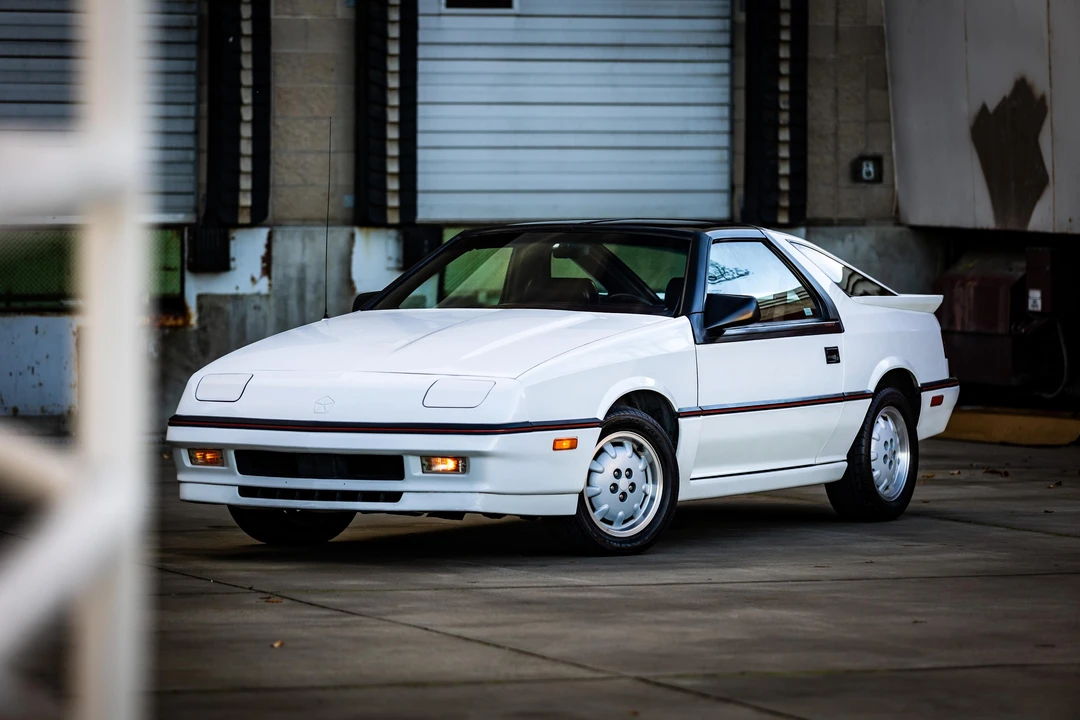 1988 Dodge Daytona - Image 10 of 31