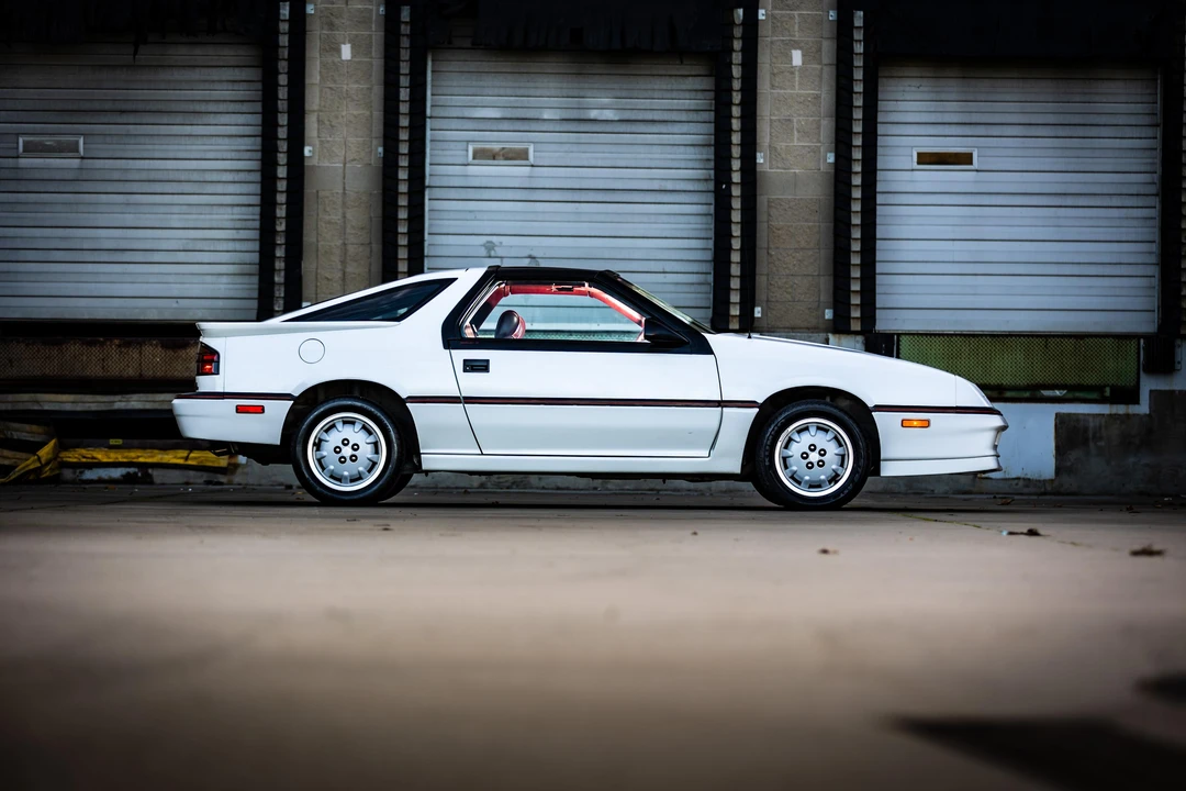 1988 Dodge Daytona - Image 30 of 31