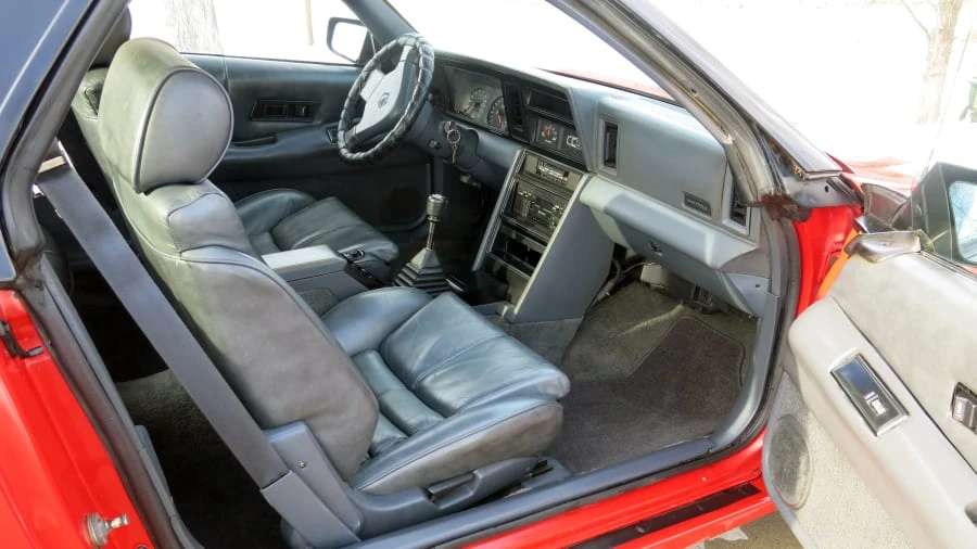 1988 Dodge Daytona - Image 5 of 11