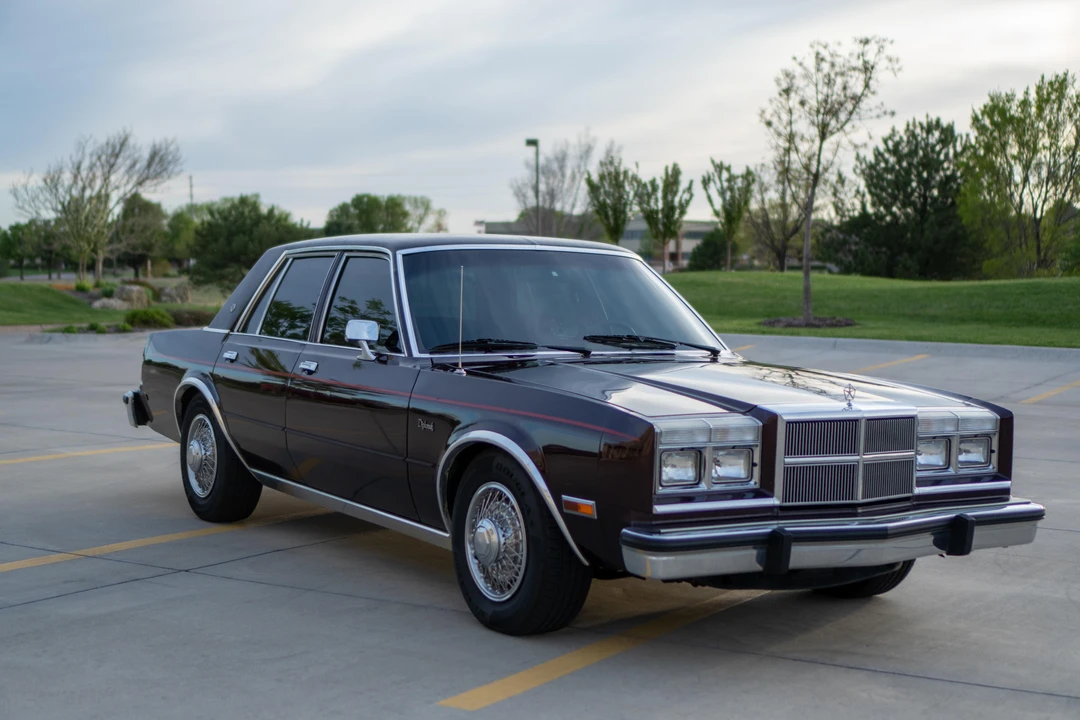 1988 Dodge Diplomat - Image 12 of 31