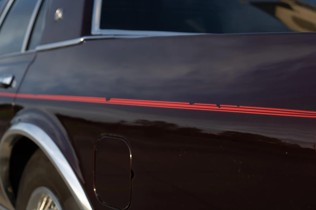 1988 Dodge Diplomat - Image 20 of 31
