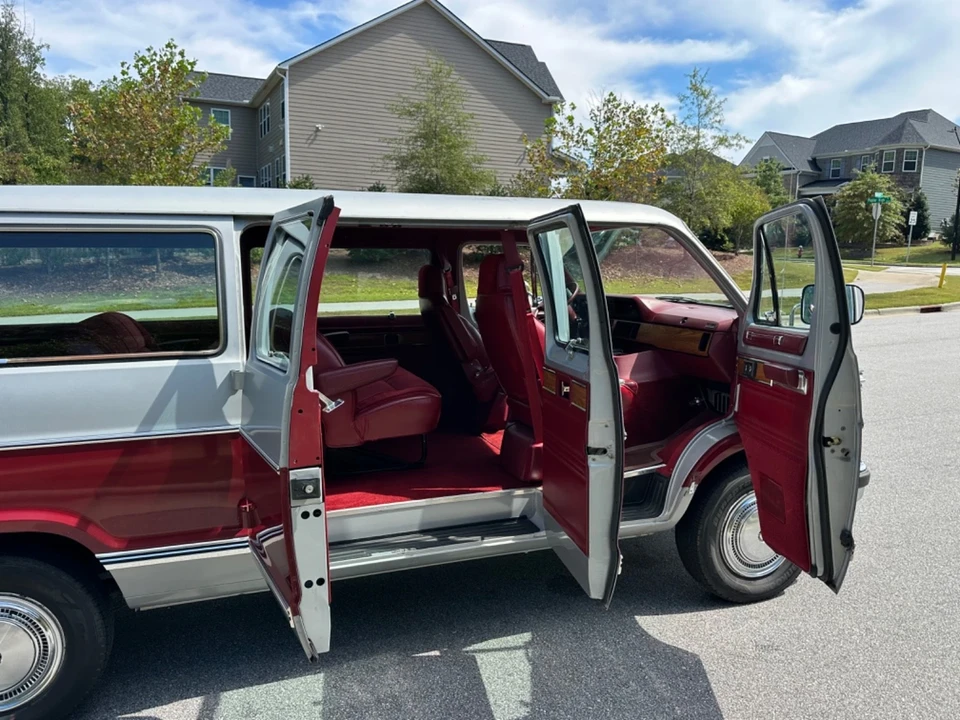 1988 Dodge Ram 1st Gen - Image 11 of 21