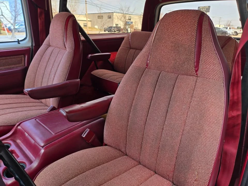 1988 Dodge Ramcharger - Image 16 of 20