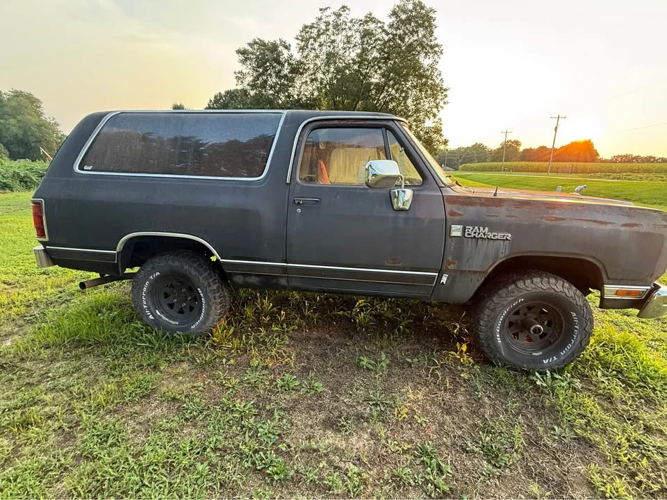 1988 Dodge Ramcharger - Image 2 of 12