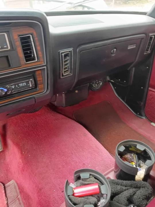 1988 Dodge Ramcharger - Image 5 of 13