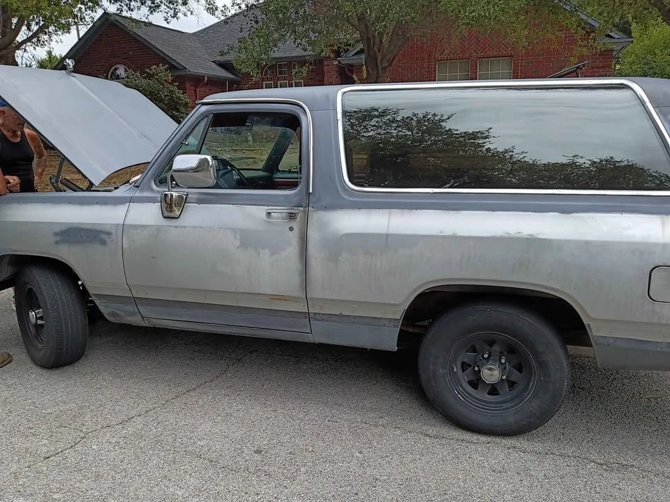 1988 Dodge Ramcharger - Image 8 of 13
