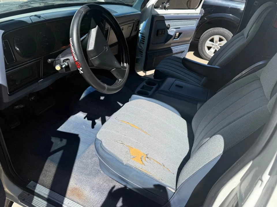1988 Dodge Ramcharger - Image 15 of 20