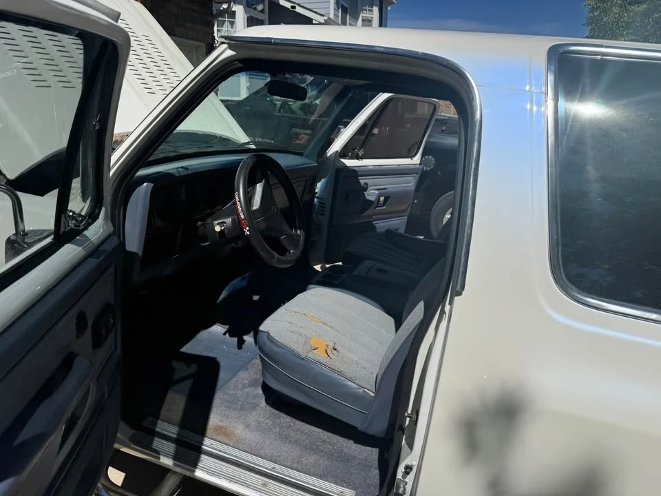 1988 Dodge Ramcharger - Image 16 of 20