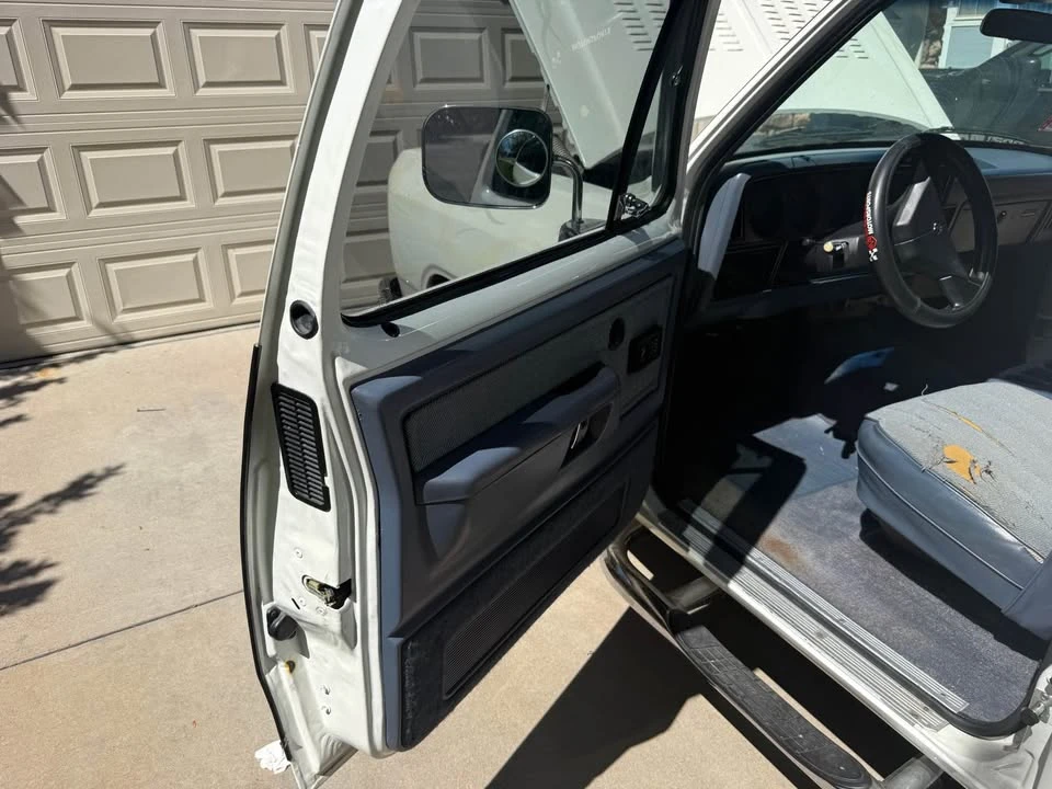 1988 Dodge Ramcharger - Image 14 of 20