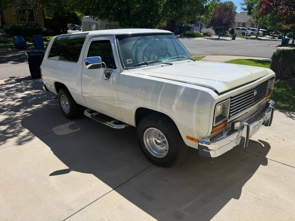 1988 Dodge Ramcharger - Image 5 of 20