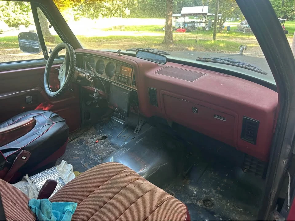 1988 Dodge Ramcharger - Image 6 of 12