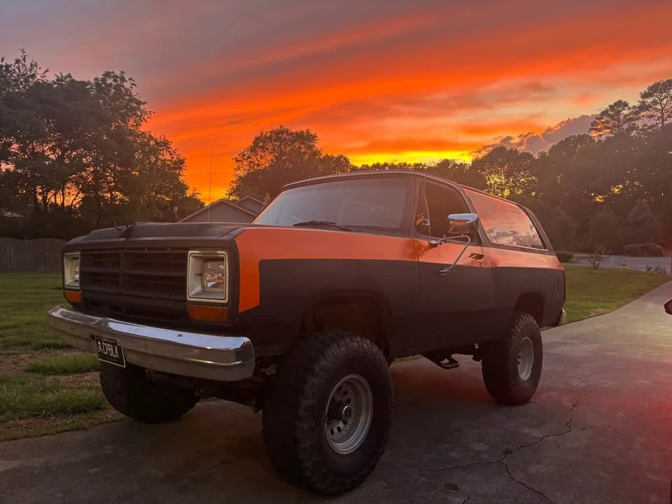1988 Dodge Ramcharger - Image 9 of 15