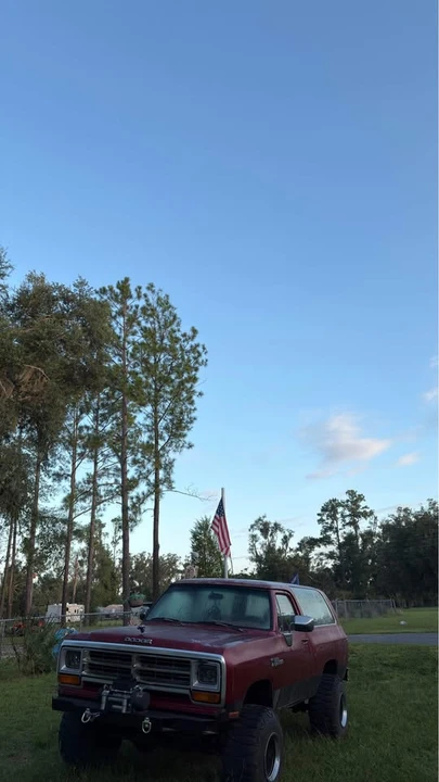 1988 Dodge Ramcharger - Image 3 of 7