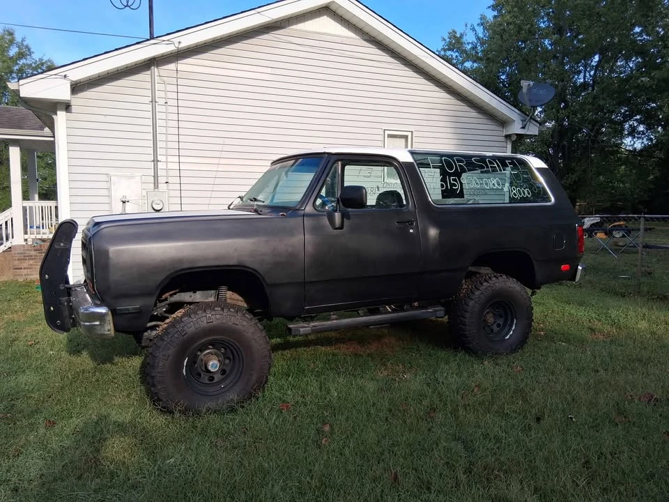 1988 Dodge Ramcharger - Image 5 of 19