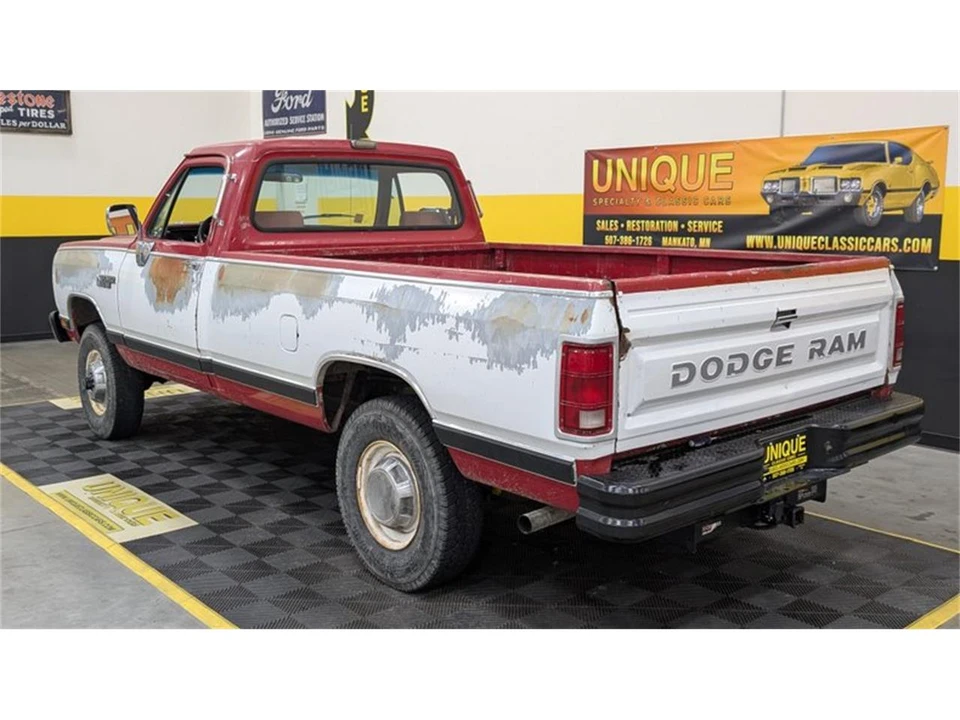 1988 Dodge Ram Van - Image 4 of 9