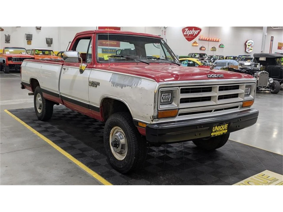 1988 Dodge Ram Van - Image 2 of 9