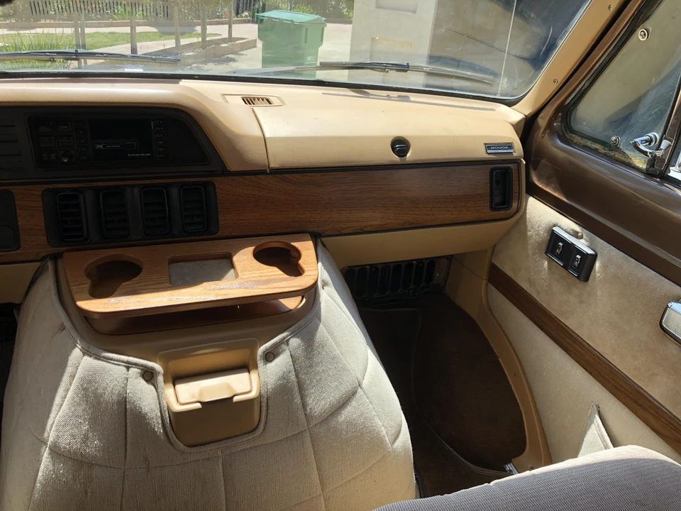 1988 Dodge Ram Van - Image 31 of 31