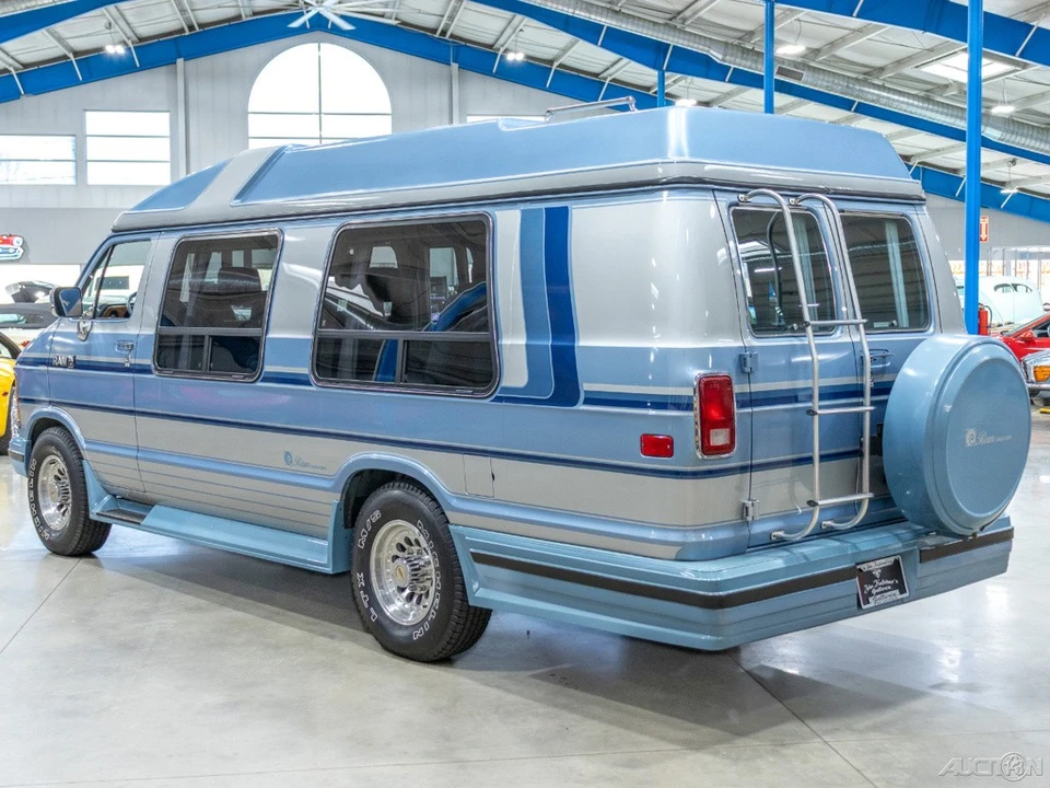 1988 Dodge Ram Van - Image 7 of 21