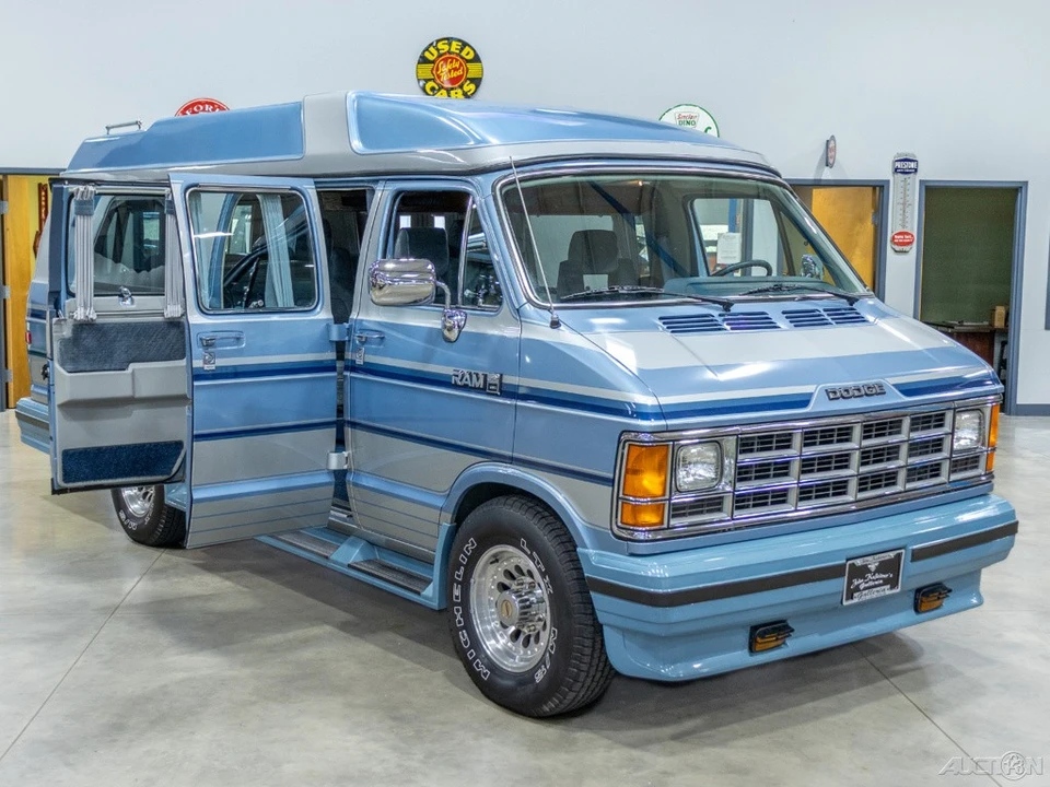 1988 Dodge Ram Van - Image 2 of 21