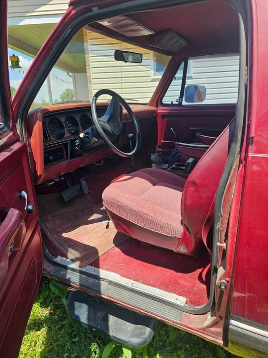 1988 Dodge Ramcharger - Image 9 of 10