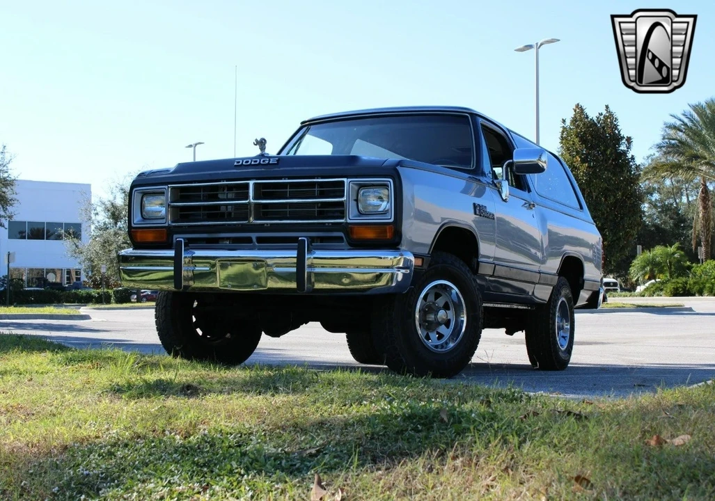 1988 Dodge Ramcharger - Image 3 of 21