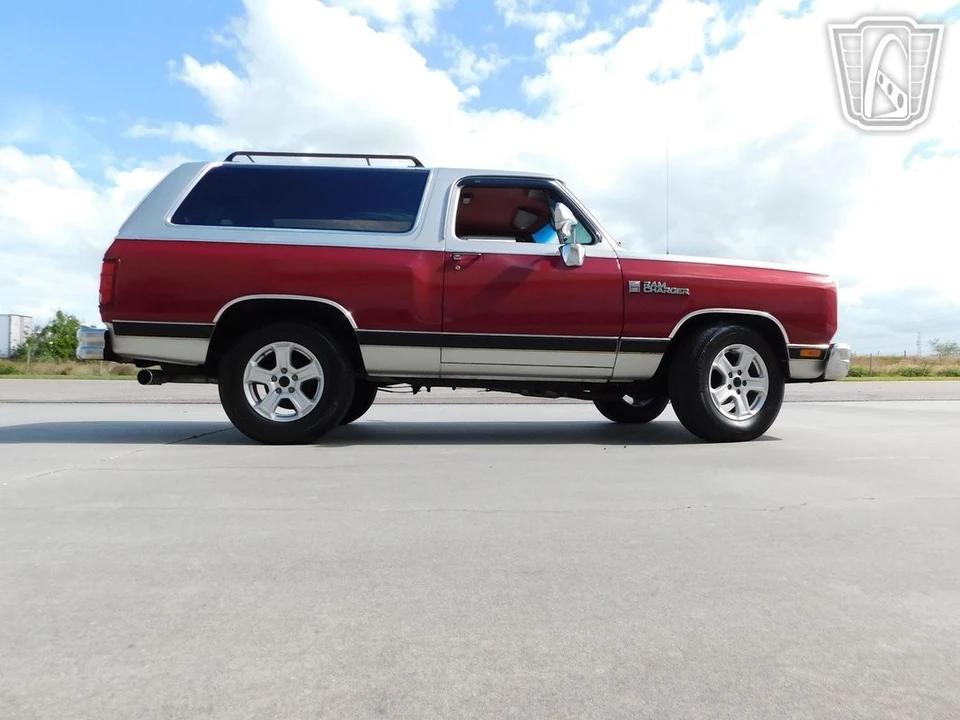 1988 Dodge Ramcharger - Image 12 of 12