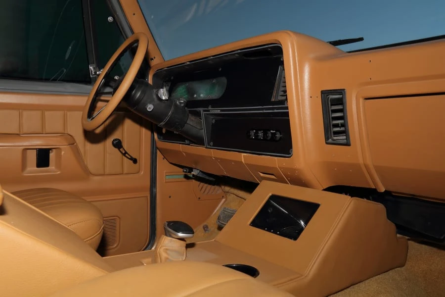 1988 Dodge Ramcharger - Image 19 of 28