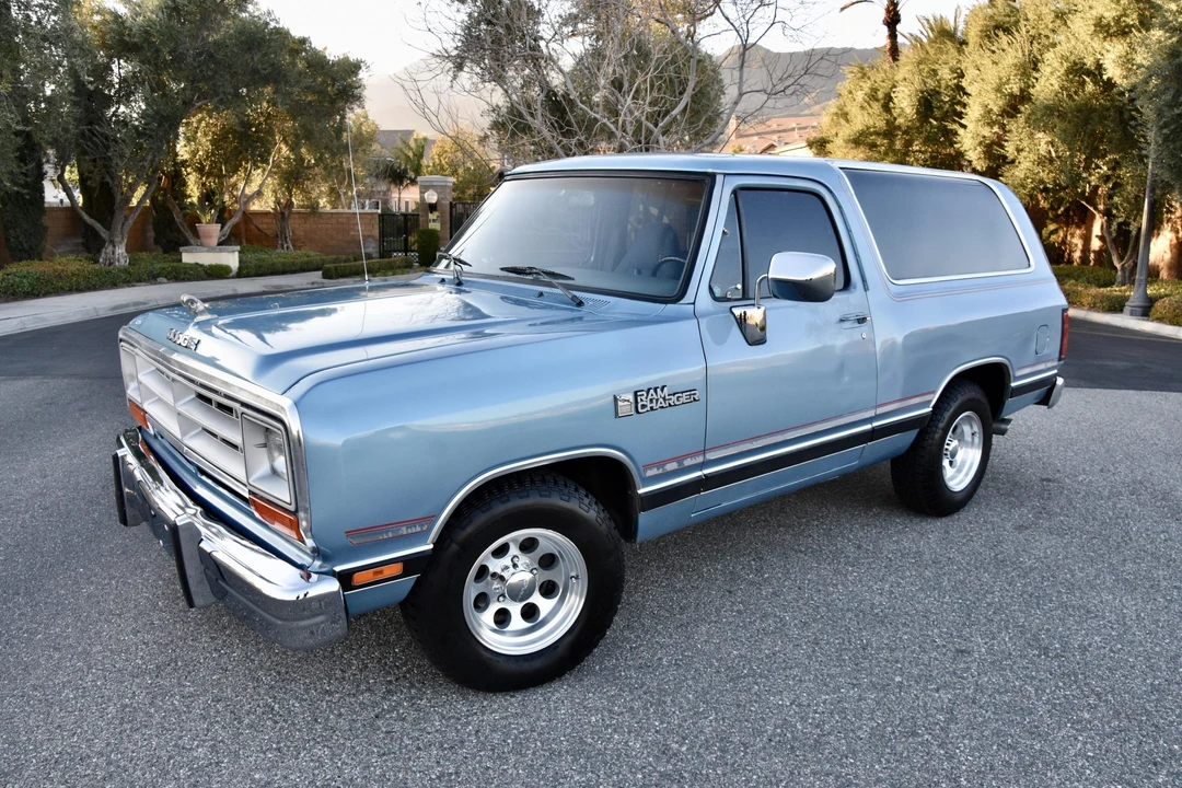 1988 Dodge Ramcharger - Image 4 of 31