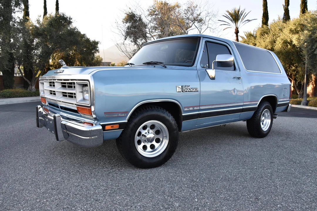 1988 Dodge Ramcharger - Image 5 of 31