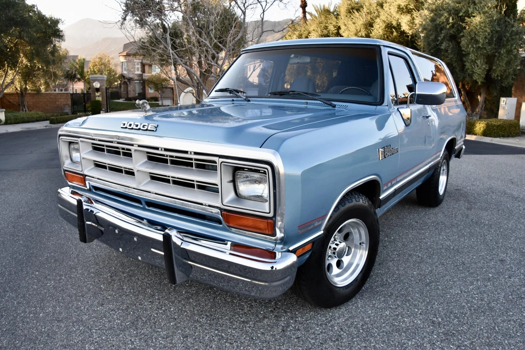 1988 Dodge Ramcharger - Image 6 of 31