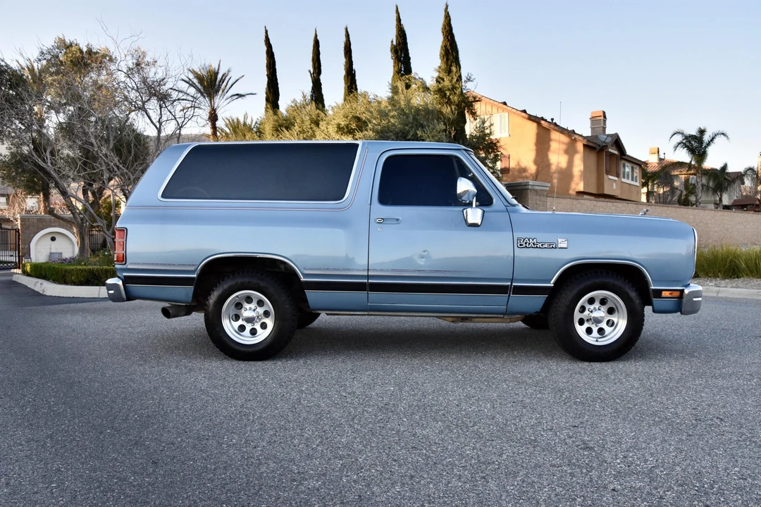 1988 Dodge Ramcharger - Image 19 of 31