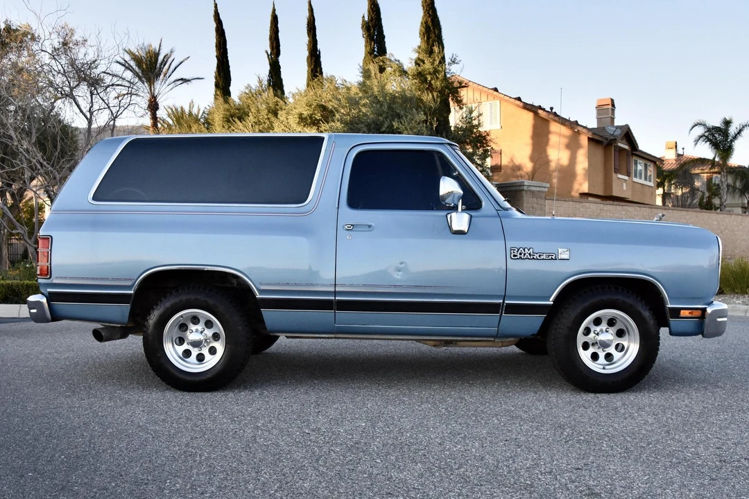 1988 Dodge Ramcharger - Image 3 of 31